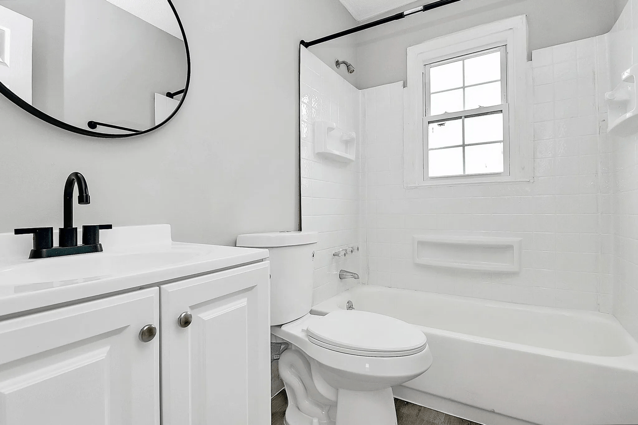 Thompson Place Townhomes - Photo 7 of 27
