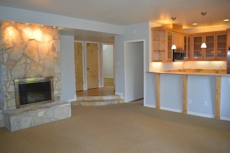 112 Bonita St - Photo 4 of 19