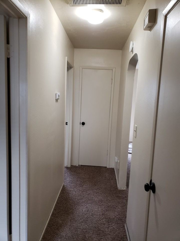 3028 Carver Rd - Photo 7 of 13
