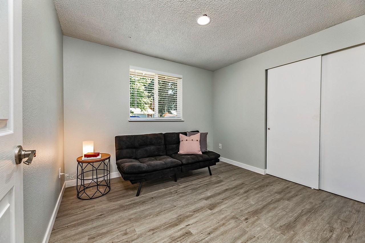 1309 Deerbrush Dr Se - Photo 7 of 19