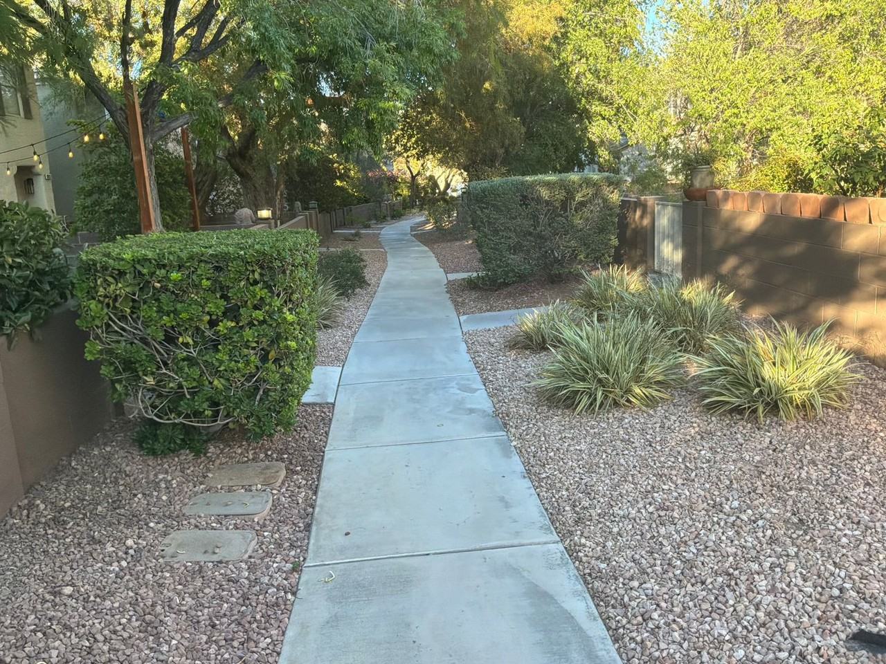 10021 Calabasas Ave - Photo 7 of 11
