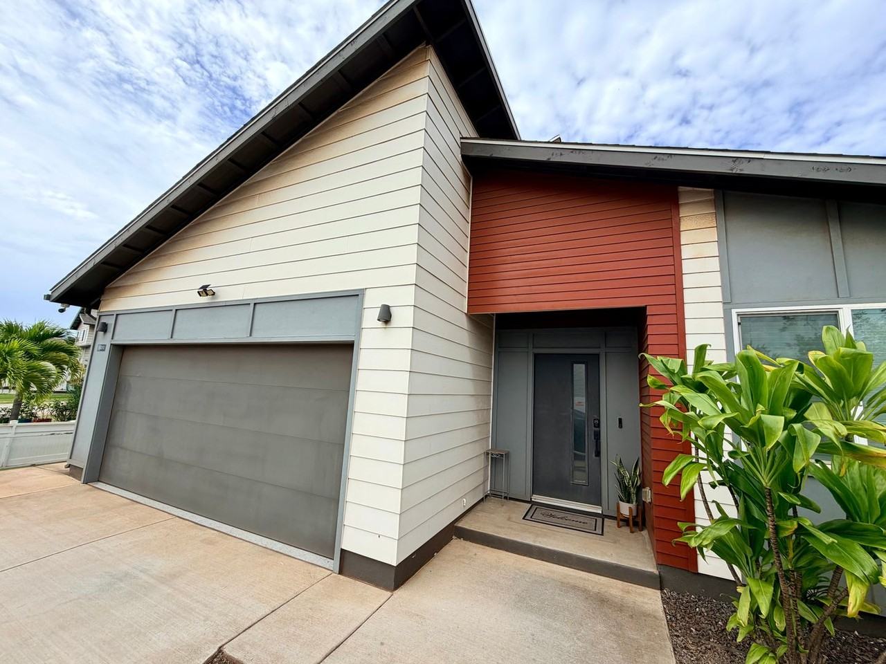 91-1292 Likolehua Loop - Photo 2 of 28
