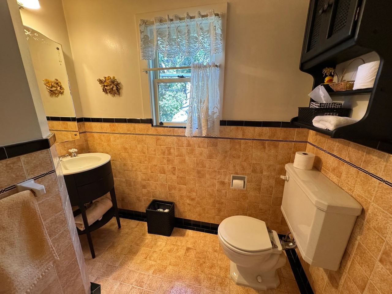 2856 Lincoln Ave - Photo 5 of 28
