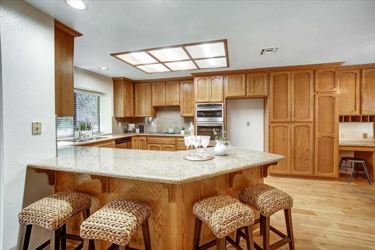 16 Somer Ridge Dr - Photo 6 of 28