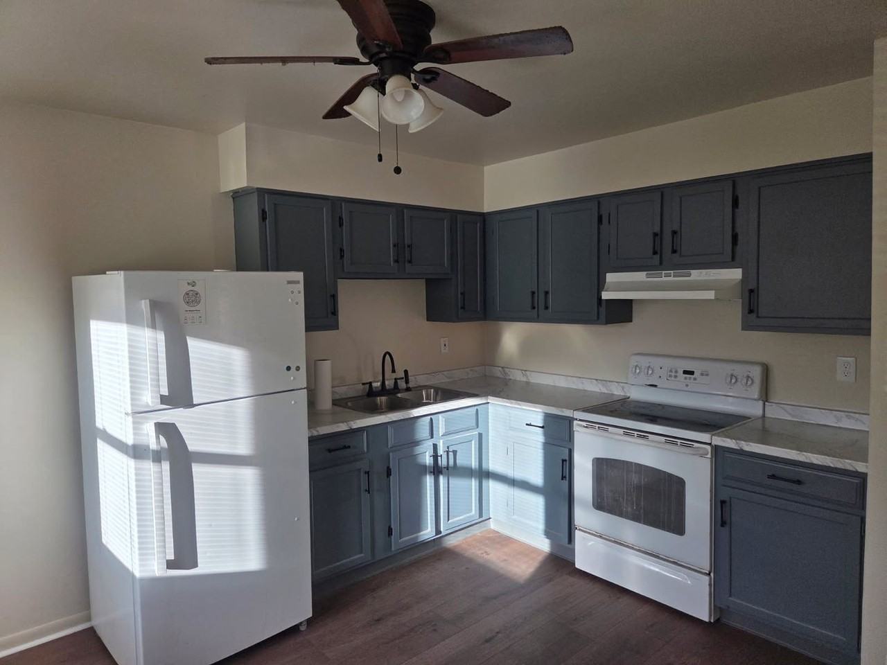 83 Brevator St - Photo 2 of 12