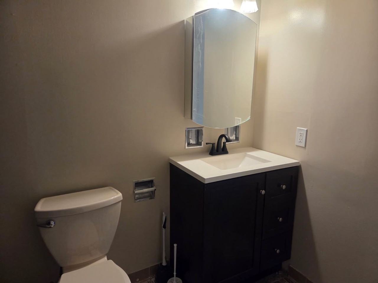 83 Brevator St - Photo 5 of 12