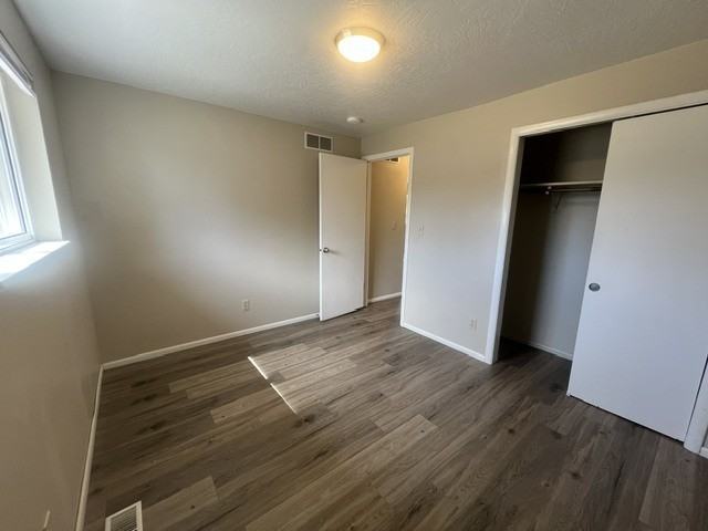 2077 S Atlantic St - Photo 6 of 17
