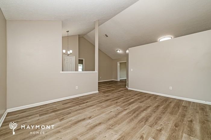 4140 Spring Way Cir - Photo 4 of 15