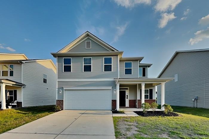 1045 Cloverdale Ct