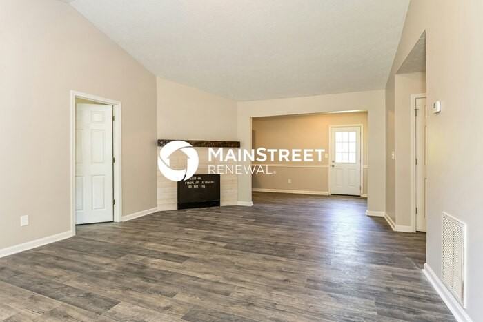 107 Live Oak Dr - Photo 3 of 15