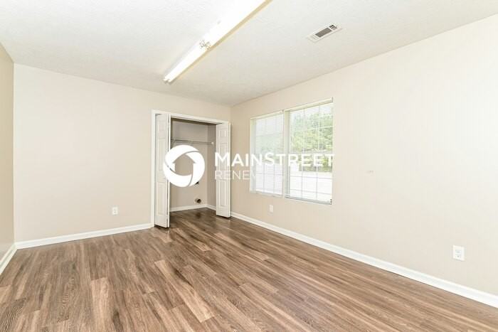 107 Live Oak Dr - Photo 7 of 15