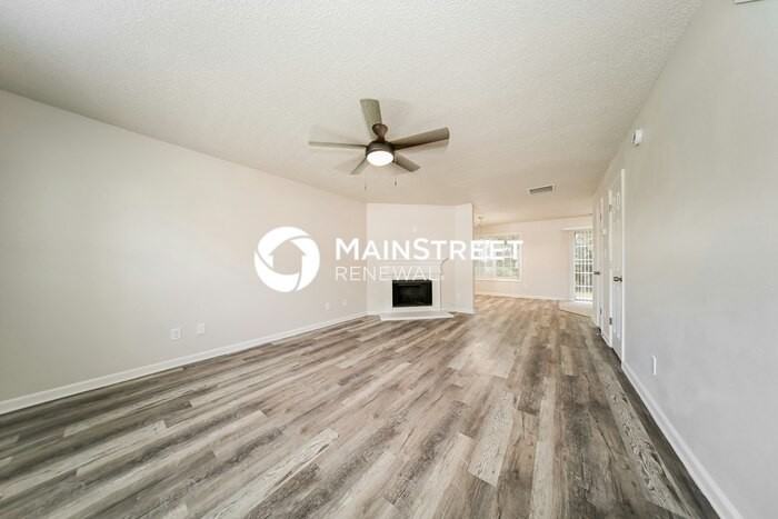 6613 Chestnut Oaks Rdg - Photo 2 of 18