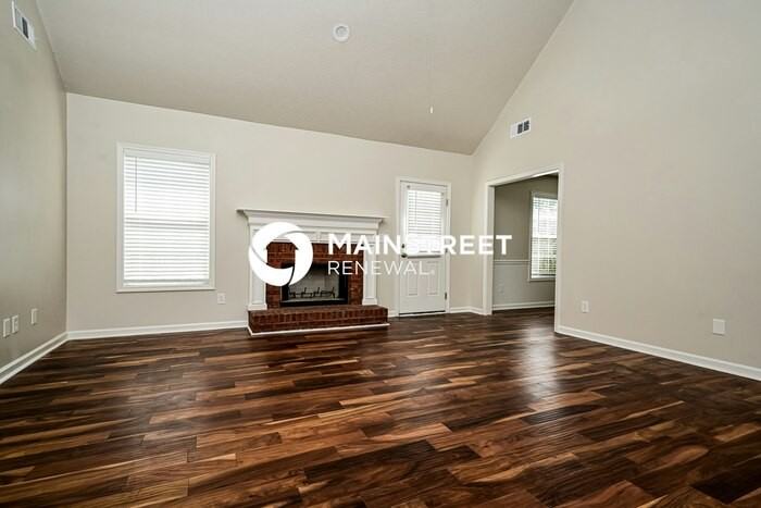 30 Berkshire Dr - Photo 2 of 17