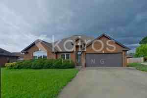 featured image of 122 Cottonwood Dr