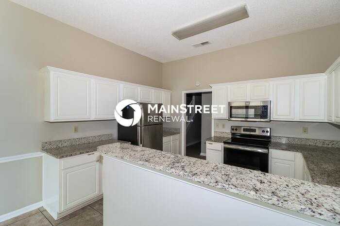 9261 Sarsen Dr - Photo 6 of 17