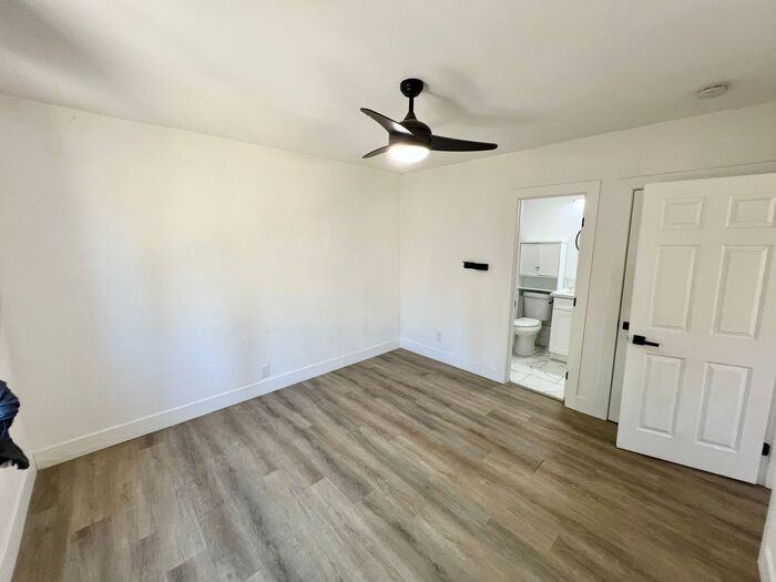 851 Euclid Ave - Photo 5 of 22