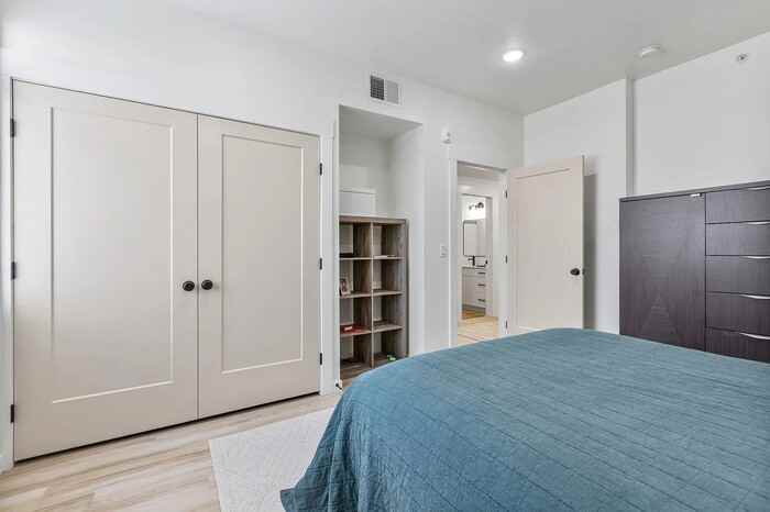 3131 Fleur Dr #3131 - Photo 2 of 16