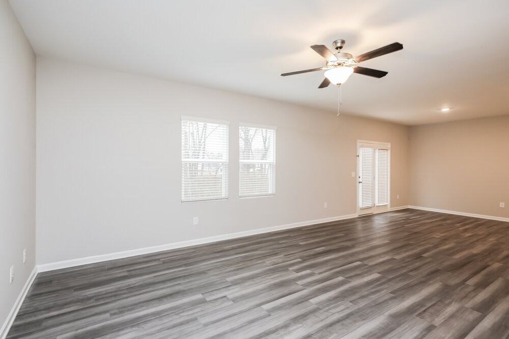 265 Pond Ct - Photo 6 of 17
