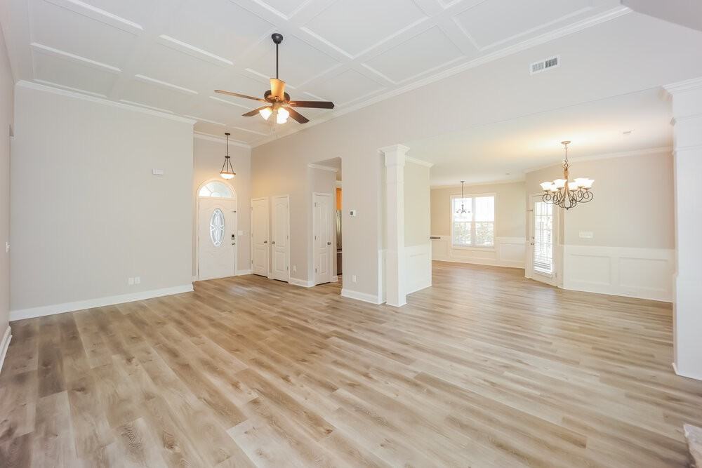 30 Camden Way - Photo 4 of 17