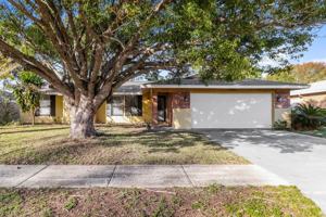 featured image of 7801 Glencoe Dr