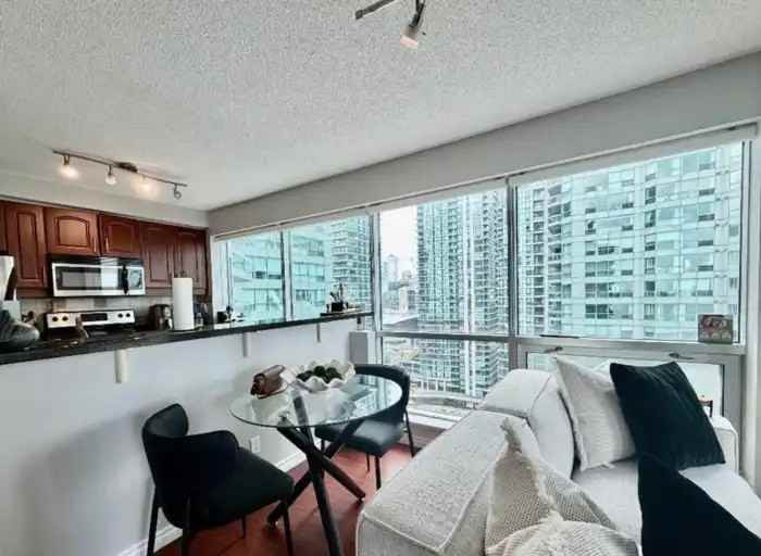 10 Queens Quay W #1903 - Photo 6 of 12