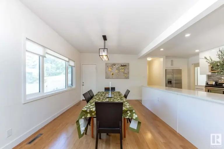 6503 123 St Nw - Photo 6 of 28