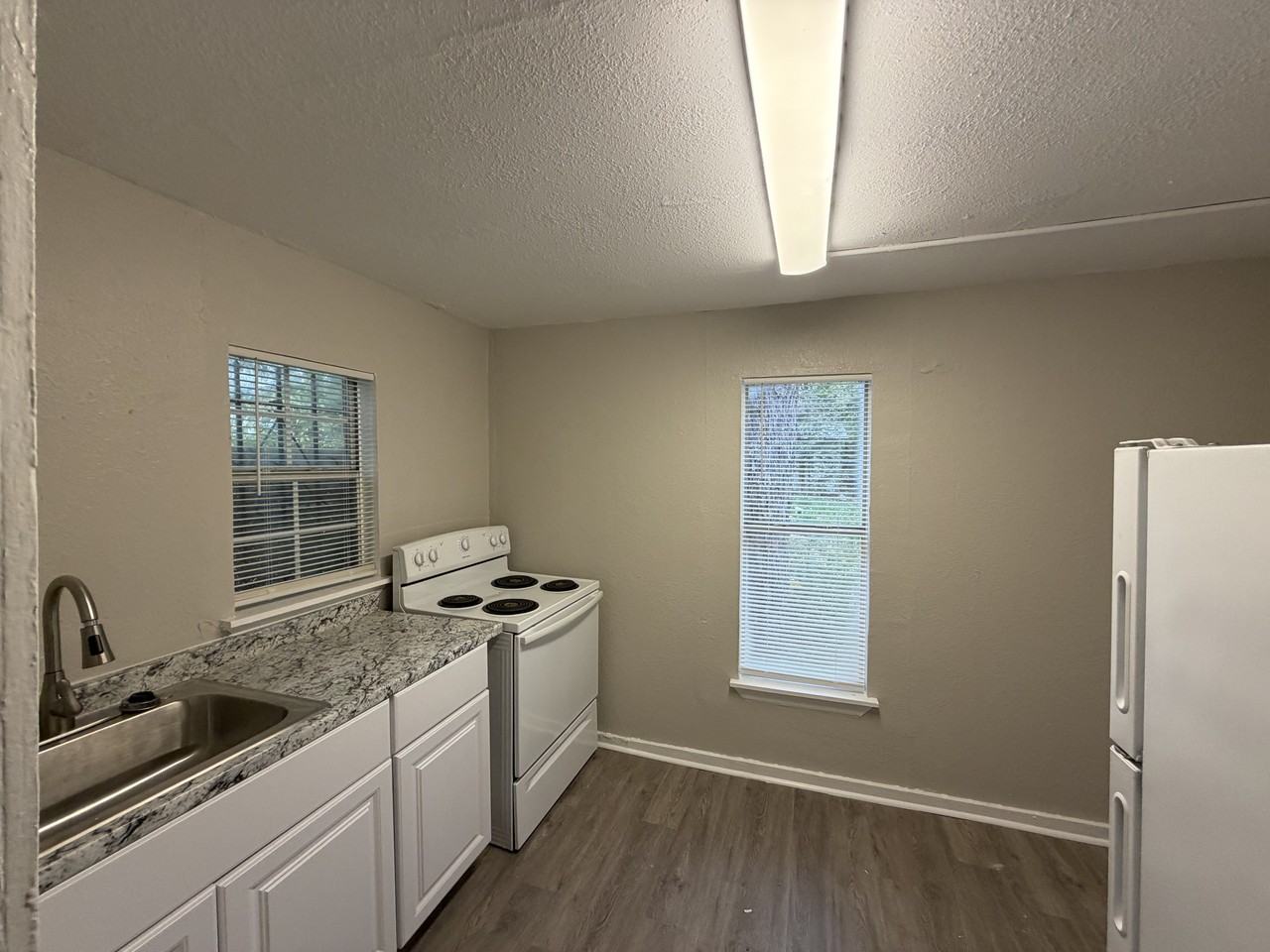 1817 San Luis St #2 - Photo 2 of 10