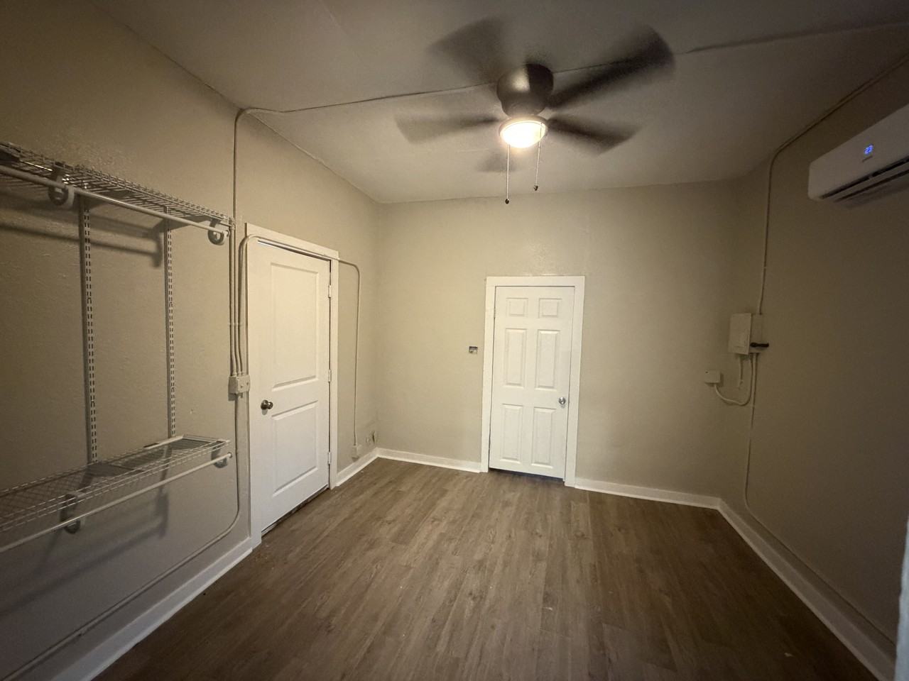 1817 San Luis St #2 - Photo 3 of 10