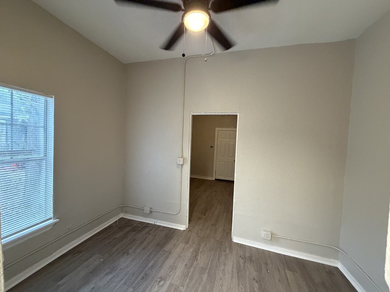 1817 San Luis St #2 - Photo 6 of 10