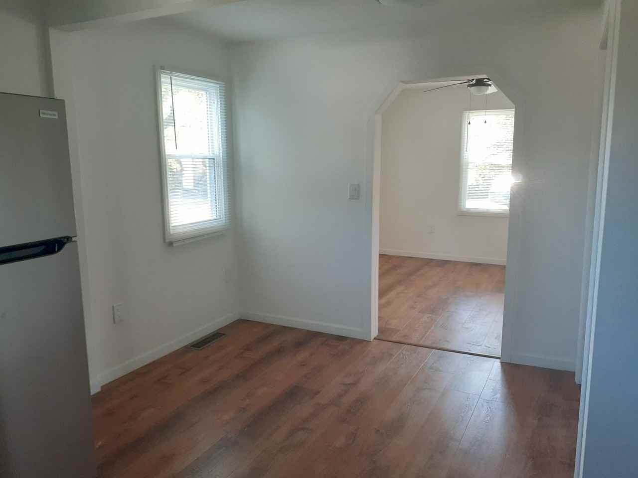 124 Lawrence St #NA - Photo 3 of 10