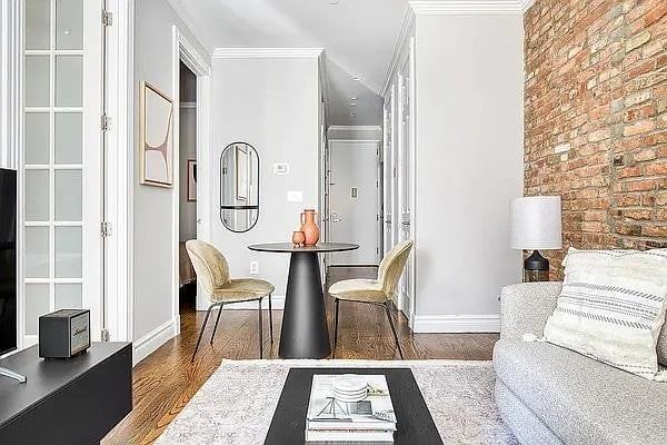 E 5th St #3 - Photo 4 of 15