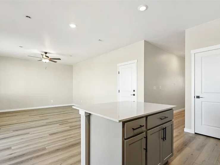 10525 Scranton Way #NA - Photo 4 of 17