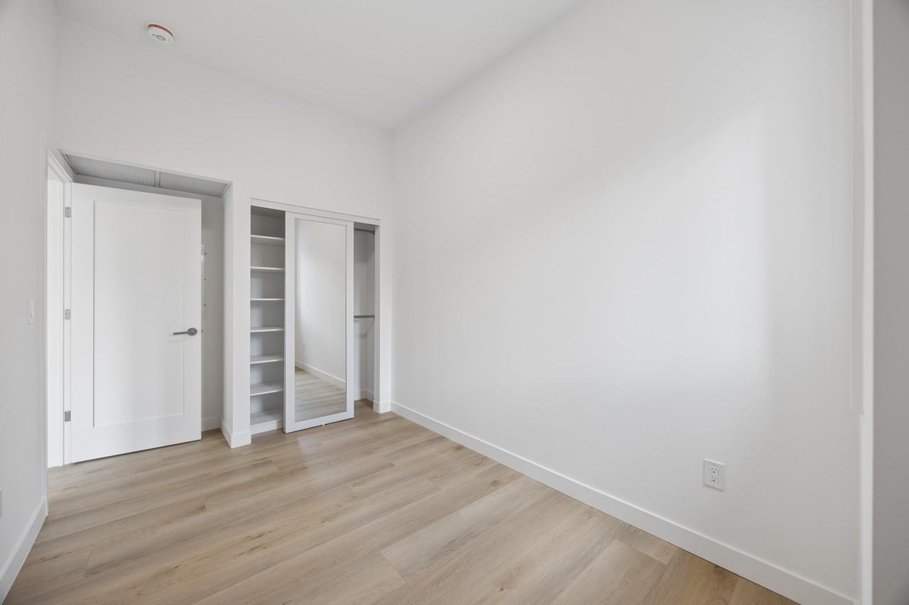 91 Barton Avenue #5 - Photo 7 of 16