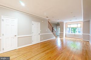 featured image of 1535 Gales St Ne #NA