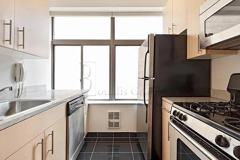 90 Washington St #3T - Photo 1 of 1