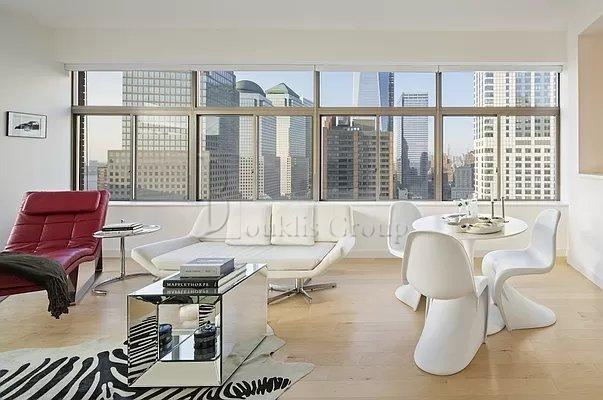 90 Washington St #3T - Photo 3 of 5