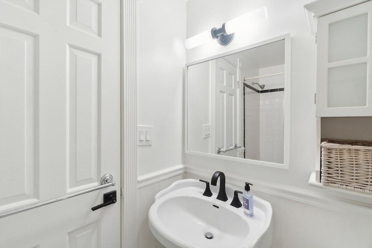1418 P St Nw #1499790P - Photo 7 of 19