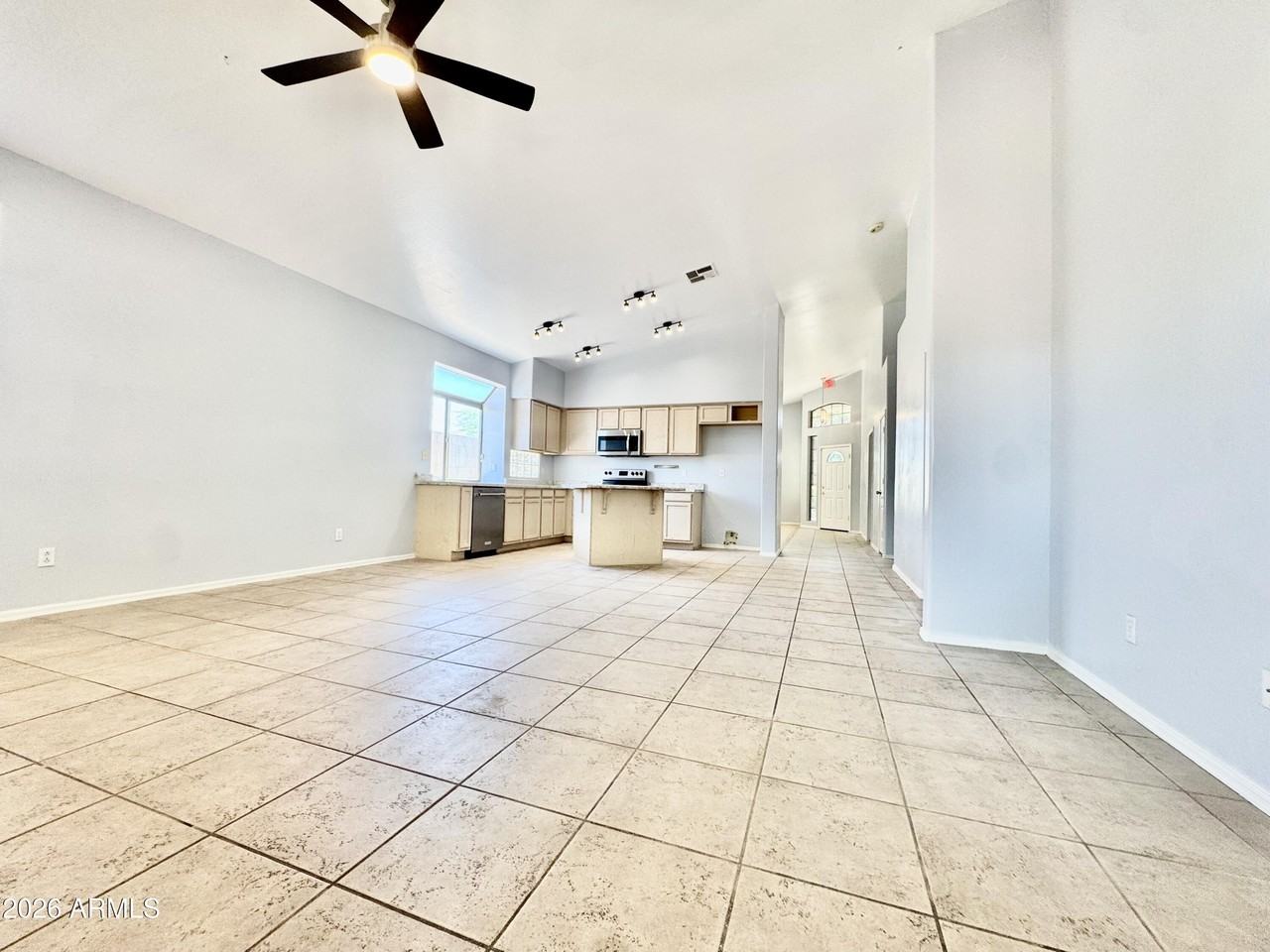 16401 N 39th Pl - Photo 5 of 12