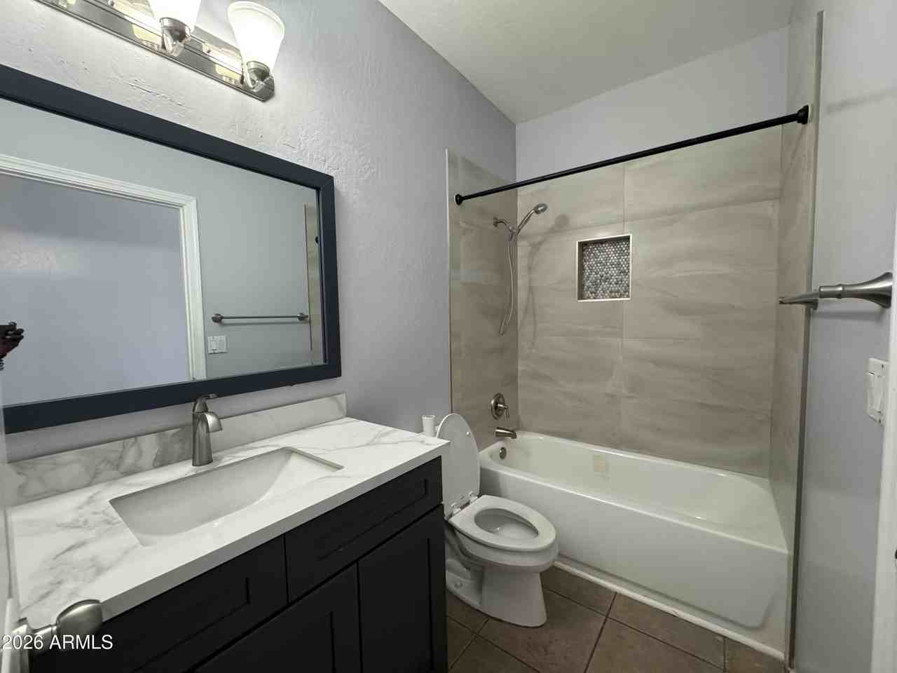 16401 N 39th Pl - Photo 6 of 12