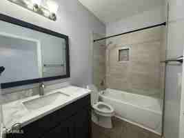 featured image of 16401 N 39th Pl