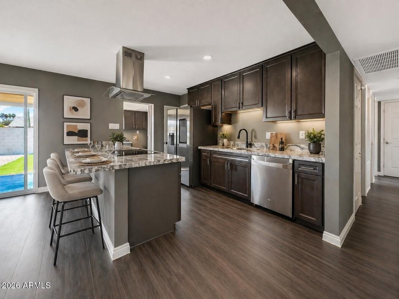 8201 E Whitton Ave - Photo 4 of 19