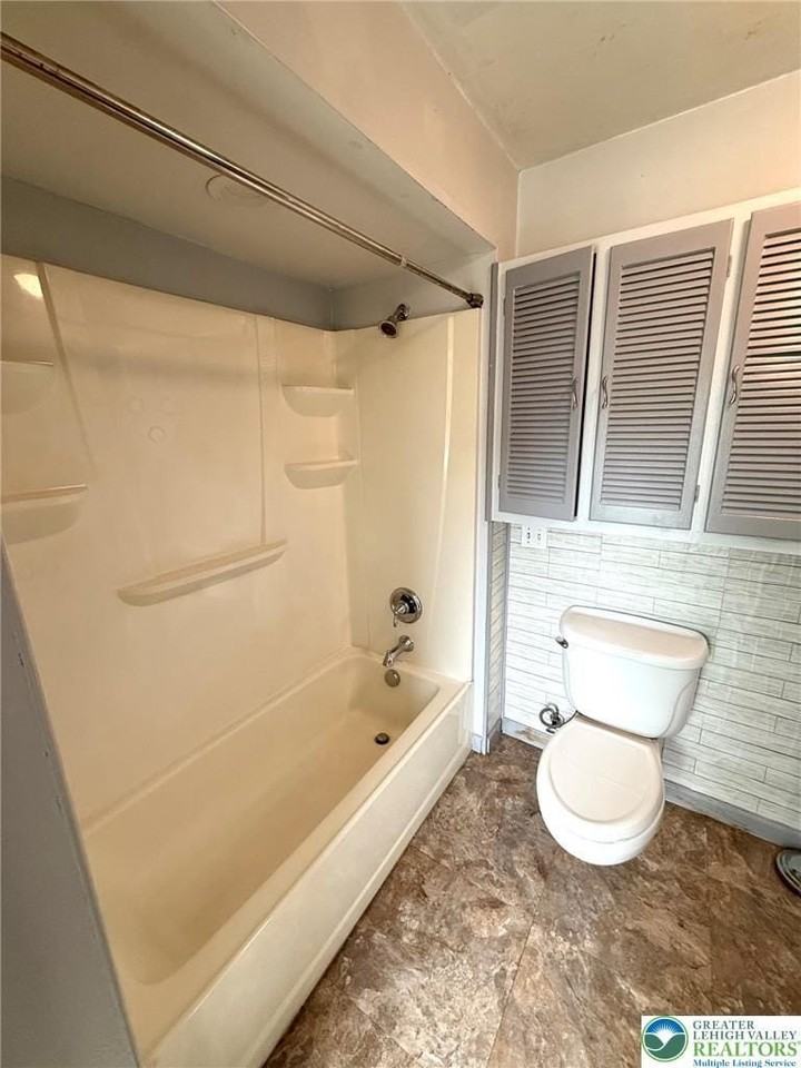 839 Mccartney St #2ndFL - Photo 6 of 10