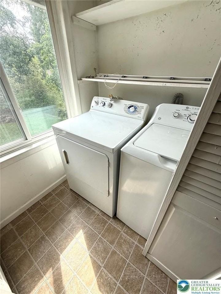 839 Mccartney St #2ndFL - Photo 7 of 10