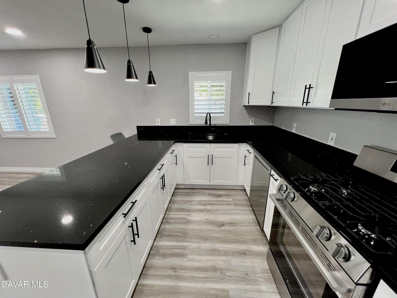 6438 Shayna Ct #B - Photo 7 of 19
