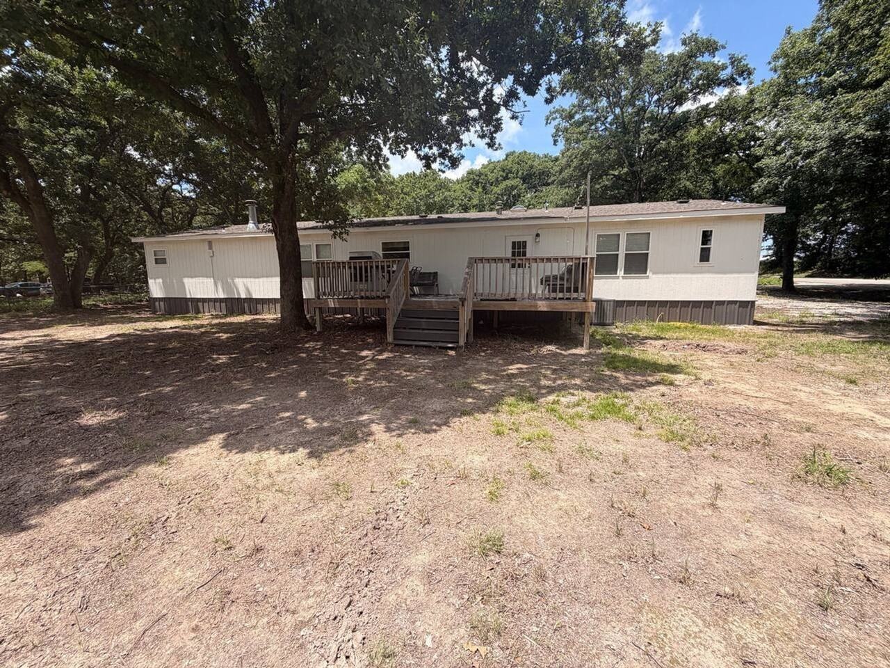 2988 Lisa Dr #1563235P - Photo 2 of 38