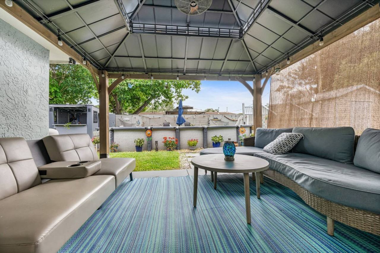 6106 Nw 20th St #1524073P - Photo 3 of 36