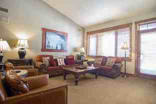 2905 Mountaineer Cir - Photo 1 of 1