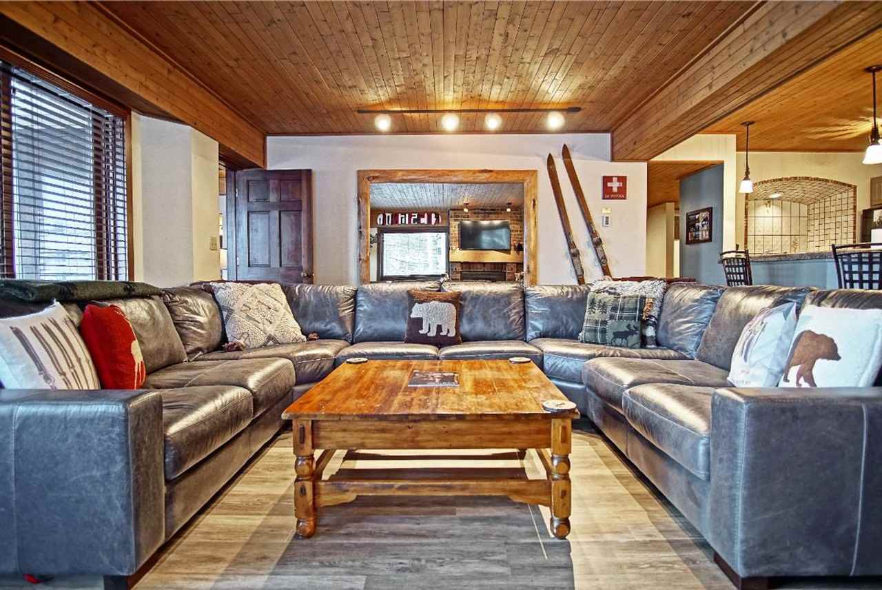 2286 Apres Ski Way #1564304P - Photo 3 of 45