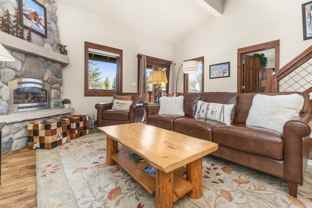 425 Ore House Plz - Photo 1 of 1