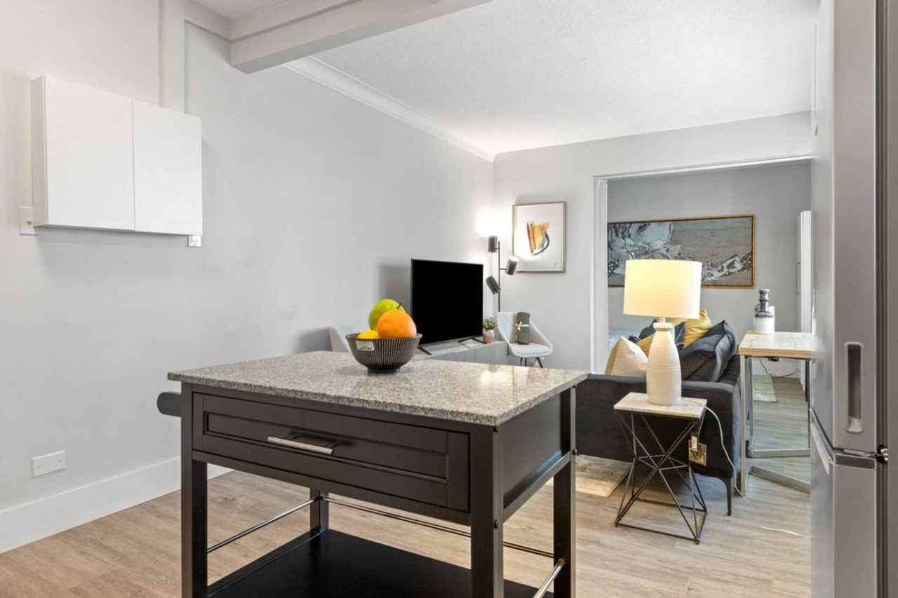 280 Laurier Ave E #1538982P - Photo 5 of 8